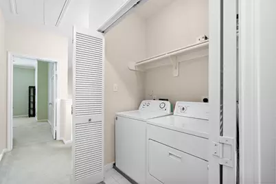 90 McGowen St, Houston, TX 77006 - Photo 21