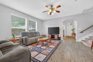 23635 Plantation Pines Ln, Tomball, TX 77375 - Photo 9