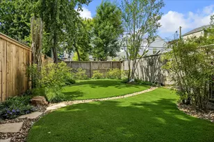 530 W 26th St, Houston, TX 77008 - Photo 37