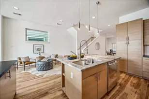 530 W 26th St, Houston, TX 77008 - Photo 19