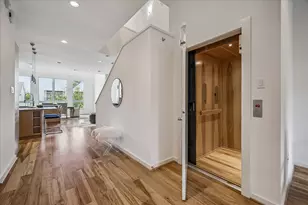 530 W 26th St, Houston, TX 77008 - Photo 17