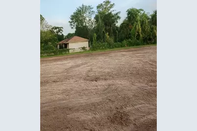 6110 Tidwell Road, Houston, TX 77016 - Photo 1