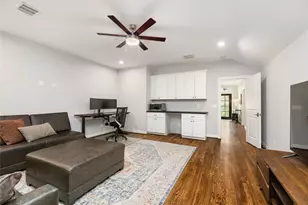 1705 Chippendale Rd, Houston, TX 77018 - Photo 29