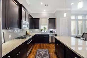 1010 W 24th St, Houston, TX 77008 - Photo 19