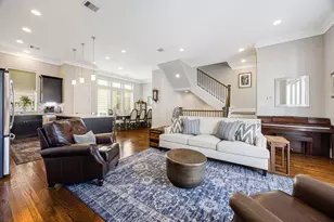 1010 W 24th St, Houston, TX 77008 - Photo 15