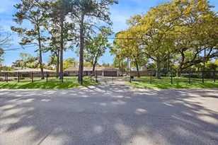 1829 Campbell Rd, Houston, TX 77080 - Photo 5