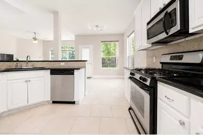 9522 Hanging Moss Trail, Houston, TX 77064 - Photo 15