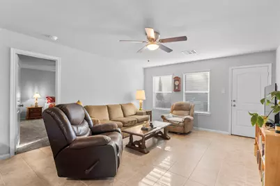 15120 Arrowhead Loop E, Willis, TX 77378 - Photo 9