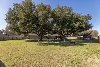 1453 Pin Oak Drive, Bellville, TX 77418 - Photo 13