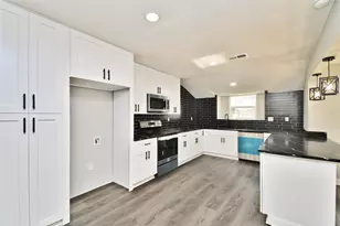 2035 Round Spring Dr, Houston, TX 77339 - Photo 3