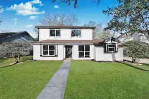 2035 Round Spring Dr, Houston, TX 77339 - Photo 1