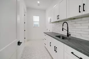 6209 Westcott St, Houston, TX 77007 - Photo 13