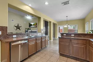 2601 Augusta Dr, Deer Park, TX 77536 - Photo 17