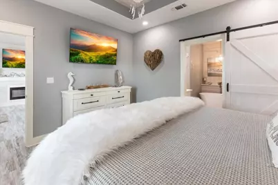 965 Wommack, Crystal Beach, TX 77650 - Photo 13