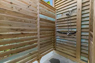 965 Wommack, Crystal Beach, TX 77650 - Photo 37