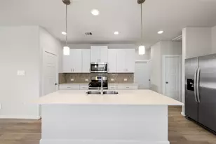 335 Willow Sage Ct, Montgomery, TX 77316 - Photo 9