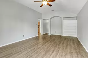 2331 Old Ox Rd, Spring, TX 77386 - Photo 3