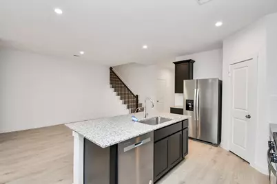 5143 Sunset Oaks Drive, Fresno, TX 77545 - Photo 7