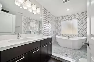 1511 Mcneil St, Houston, TX 77009 - Photo 9