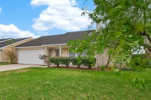 12215 Fetlock Dr, Houston, TX 77065 - Photo 3