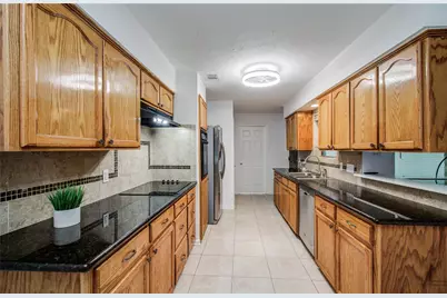 11323 Sageking Dr Drive, Houston, TX 77089 - Photo 17