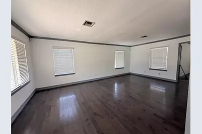 3818 Linkwood Drive, Houston, TX 77025 - Photo 3