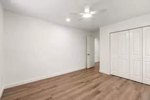 5207 Hummingbird St, Houston, TX 77035 - Photo 19