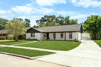 5207 Hummingbird Street, Houston, TX 77035 - Photo 1