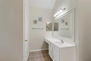 7807 Desert Canyon Ct, Houston, TX 77041 - Photo 13