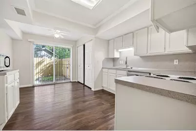 1106 E Red Cedar Circle, The Woodlands, TX 77380 - Photo 21