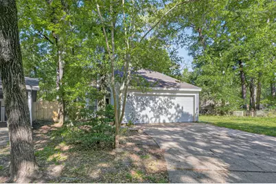 1106 E Red Cedar Circle, The Woodlands, TX 77380 - Photo 3