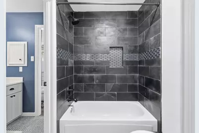 10 Raintree Place, The Woodlands, TX 77381 - Photo 35