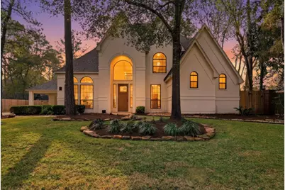 10 Raintree Place, The Woodlands, TX 77381 - Photo 1