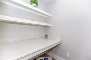 19100 N Glenwest Dr, Friendswood, TX 77546 - Photo 19