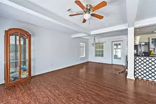117 Pecan Dr, Baytown, TX 77520 - Photo 11