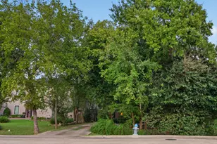 6405 Newcastle St, Bellaire, TX 77401 - Photo 17