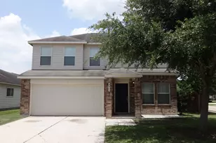 8915 Chisholm Wood Ln, Houston, TX 77075 - Photo 1