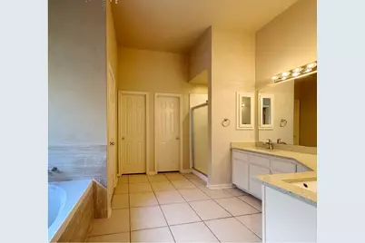 16907 Ascot Meadow Drive, Sugar Land, TX 77479 - Photo 17