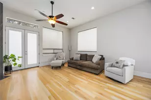 5639 Petty St, Houston, TX 77007 - Photo 7