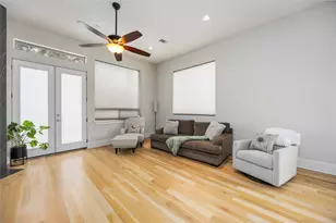 5639 Petty St, Houston, TX 77007 - Photo 5