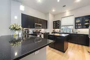 5639 Petty St, Houston, TX 77007 - Photo 13