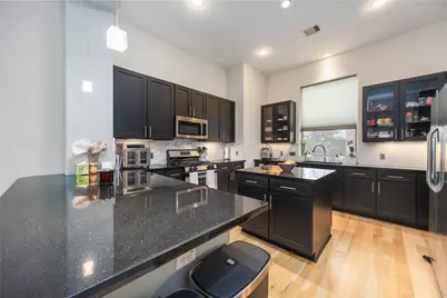 5639 Petty Street, Houston, TX 77007 - Photo 13