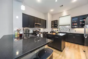 5639 Petty St, Houston, TX 77007 - Photo 13