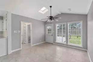 1110 Woods Dr, Liberty, TX 77575 - Photo 7