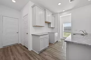 12371 Sunset Canyon Way, Willis, TX 77318 - Photo 9