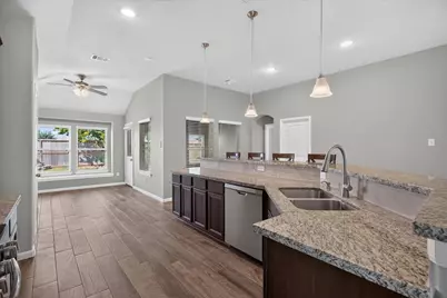 7311 Cypress Pin Oak Drive, Cypress, TX 77433 - Photo 11