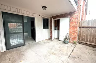 9201 Clarewood Dr, Houston, TX 77036 - Photo 9