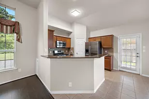 10530 WIllow Park Green, Houston, TX 77070 - Photo 9