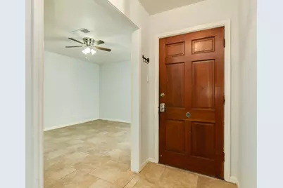 521 Sycamore Street, Lake Jackson, TX 77566 - Photo 7