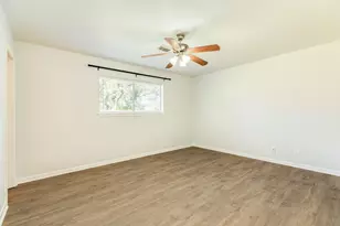 521 Sycamore St, Lake Jackson, TX 77566 - Photo 25